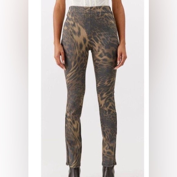 Urban Outfitters BDG Ankle Zip Skinny Jean Animal Print - Picture 2 of 4